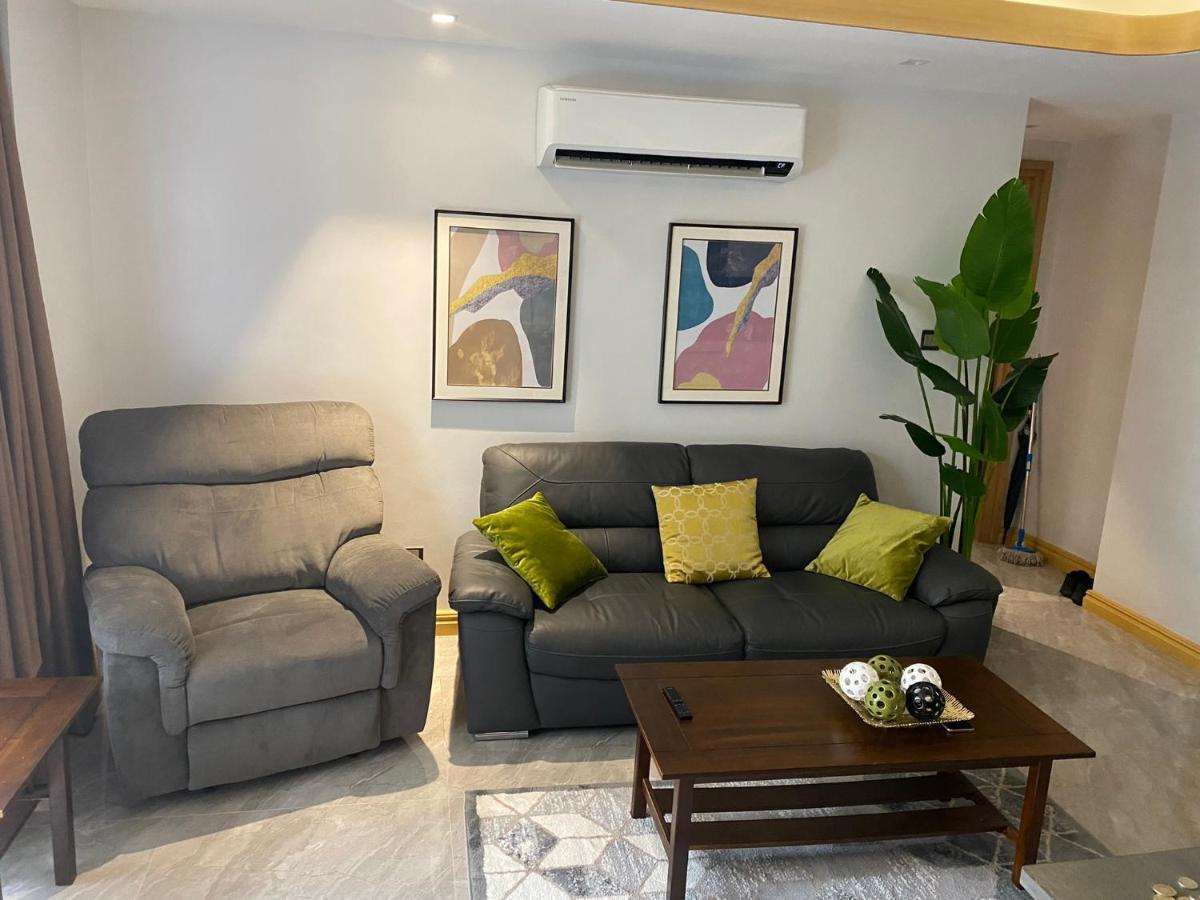 Walking Street Condo Beautiful 1 King Bedroom Angeles Eksteriør billede